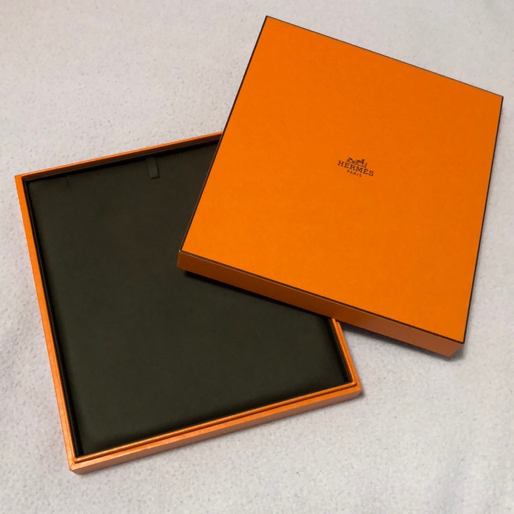Authentic Hermes Necklaces Box